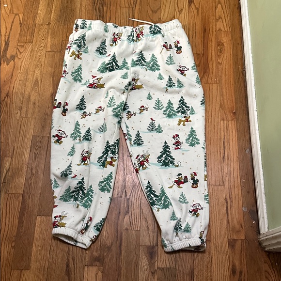 Disney XL Christmas hoodie zip up and sweat pants - worn once - Picture 2 of 7